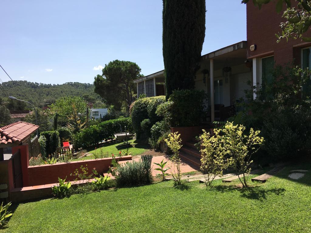 B&B Inés Sant Cugat del Vallès Esterno foto